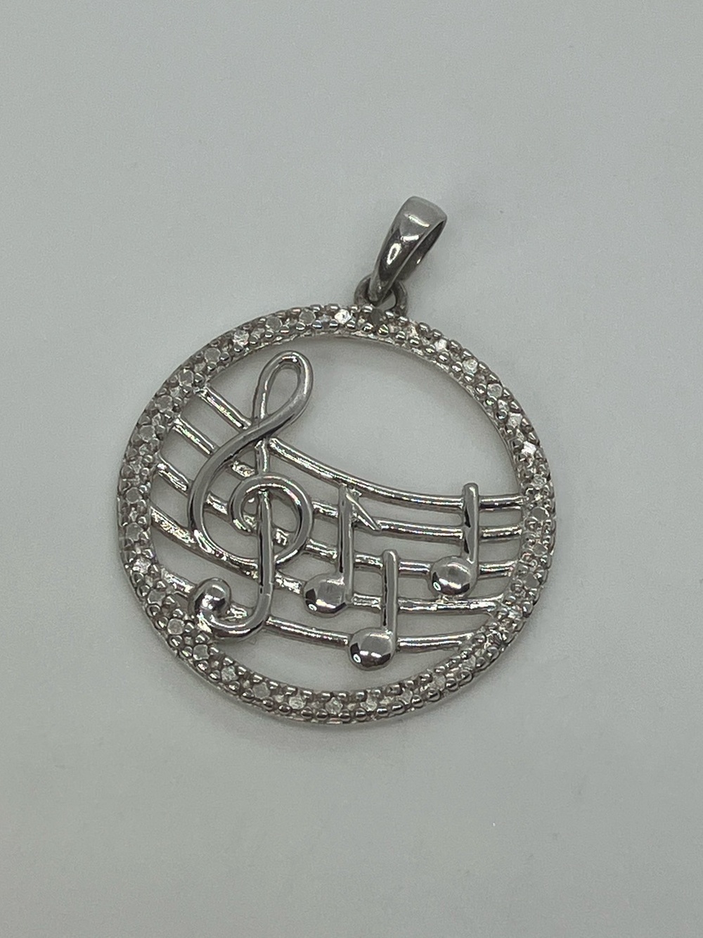 Vtg 925 CZ Treble Clef Music Note Music Staff Round Openwork Pendant